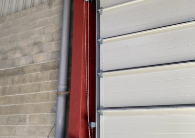 Porte sectionnelle industrielle HORMANN motorisée