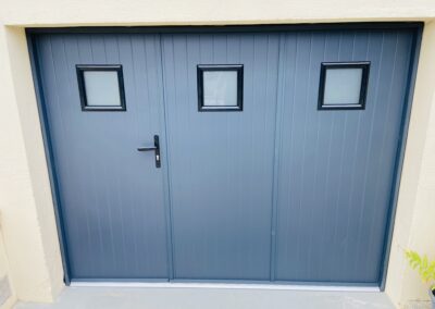 PORTE DE GARAGE BATTANTE ALU ISOLE